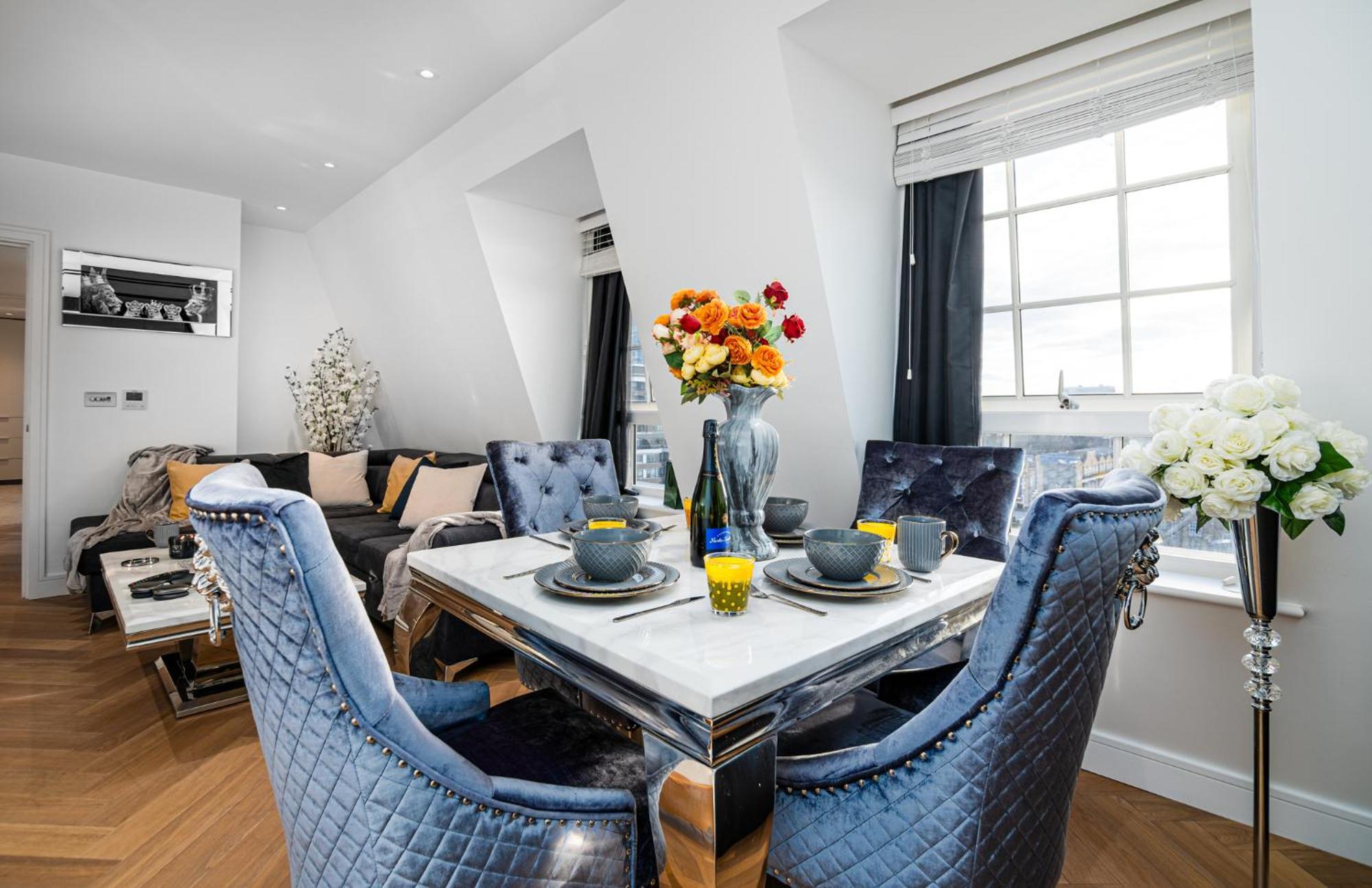 Stunning 1-Bedroom Penthouse In Marble Arch 72 London Kültér fotó