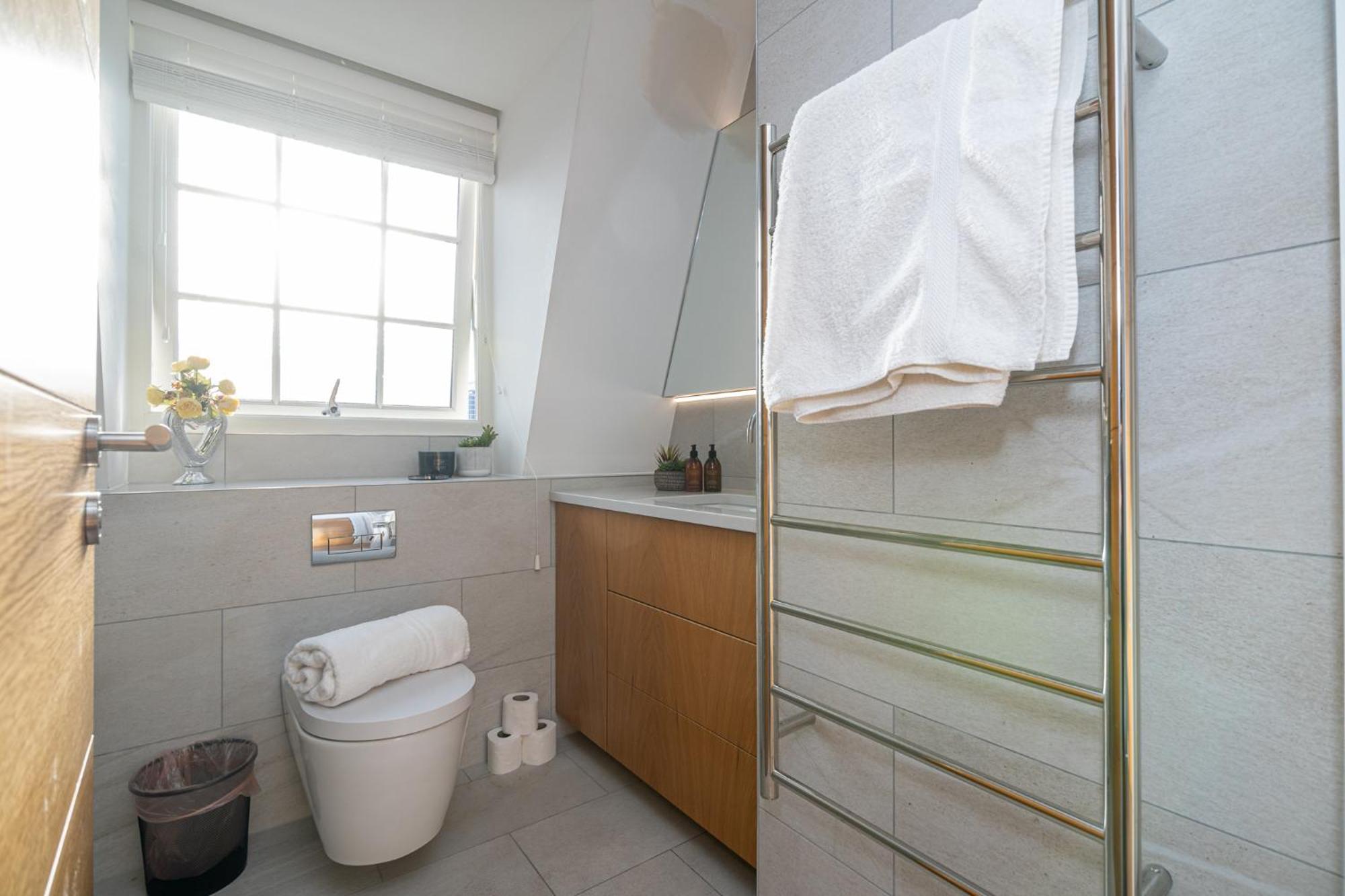 Stunning 1-Bedroom Penthouse In Marble Arch 72 London Kültér fotó